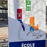 Totem & Panneaux d'information - Ensemble scolaire Saint-François (…)