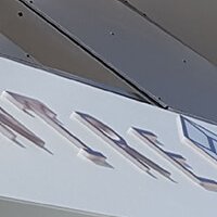 Enseigne lumineuse - Entre elles