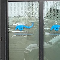 Décors en adhésifs dépolis - Centre Ophtalmologie Gand Genève