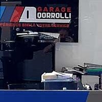 Décor adhésif - Garage Qorrolli